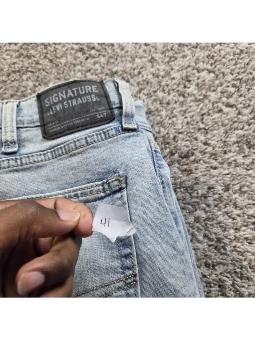 Signature By Levi Strauss & Co. Jeans Mens 38x32 Blue Acid Wash Denim Distressed